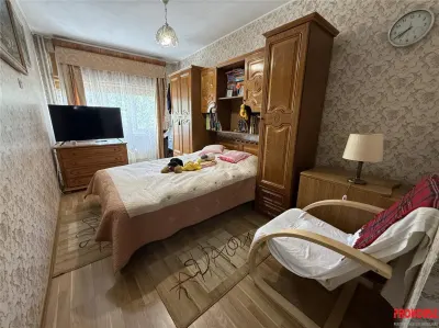Apartament 2 camere decomandate - etajul 2 - ULTRACENTRAL - foto 4