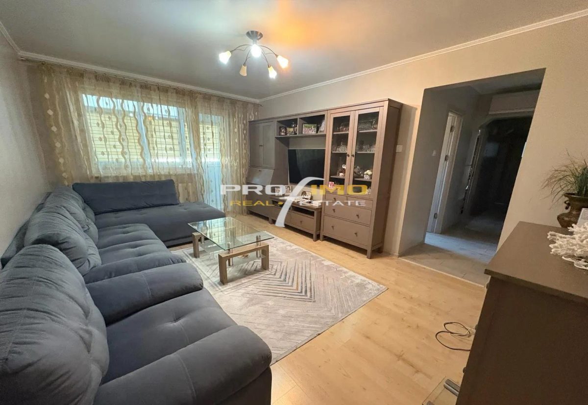 CDC, 4 camere decomandate, etaj intermediar, renovat modern, ideal familie - Constanta