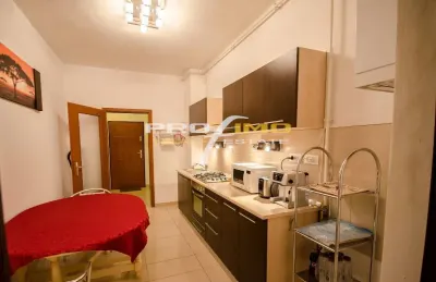Mamaia, central, 3 camere decomandate lux, 130 mp - foto 7