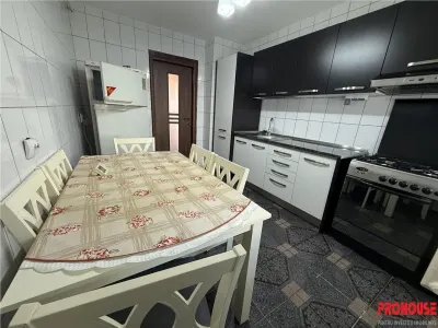 Cascada, Etaj 1, Apartament 3 Camere, mobilat si utilat complet - foto 10