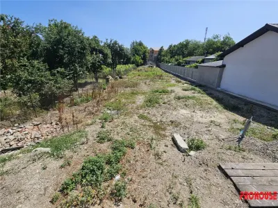 IZVOARE, TEREN 1000mp, STRADAL - foto 5