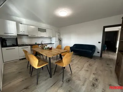 Primul Chirias - Casa Noua - toate utilitatile - foto 10