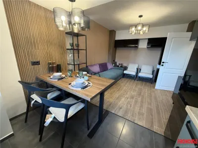 Apartamente de lux - ULTRACENTRAL - 2 camere - COMISION 0 - foto 3