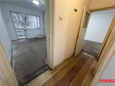 Locație ideală pentru afacerea ta - spațiu 40 mp - Aleea Parcului - foto 8