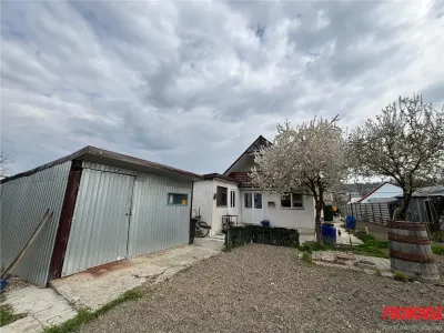 Casa P+M - teren 453mp - Margineni - foto 2
