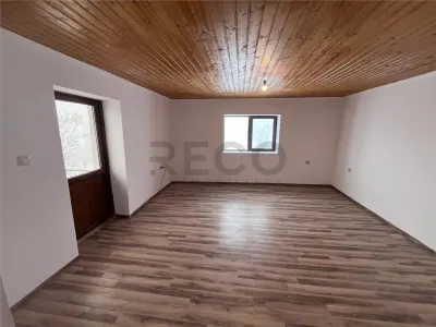RECO, casa in Sinteu, aproape de Huta Slavia - foto 1