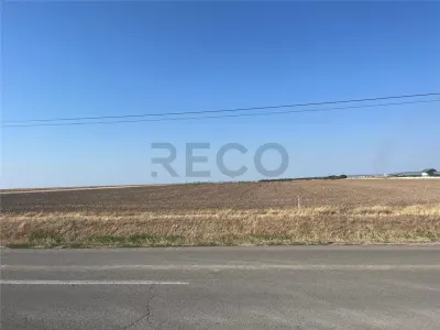 RECO Teren extravilan cu acces  la drumul Oradea-Livada de Bihor - foto 5
