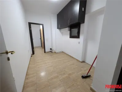 Ultracentral - langa Luceafarul - spatiu comercial 77mp - foto 10