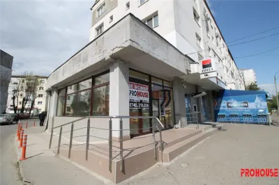 Zona Milcov - spatiu comercial -  subsol + parter - 111mp - foto 2