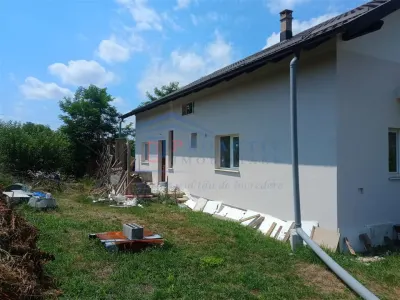 Casa Individuala, Obcini C-5135 - foto 2