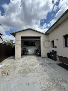 RECO Spatiu de birouri si garaj - foto 10