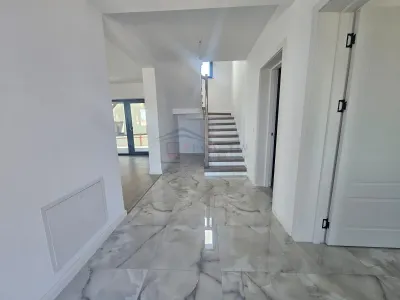 Duplex Modern | Finisaje la Cheie | 4 Camere | C-5611 - foto 4