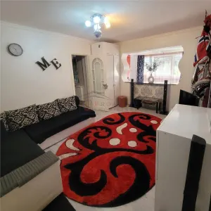 Apartament cu 3 camere | George Enescu | 53 mp |  3c-4350 - Suceava