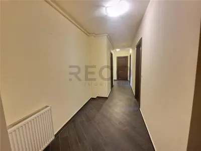 RECO Apartament 3 camere ultracentral - foto 16