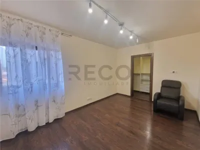 RECO Apartament 3 camere ultracentral - foto 8