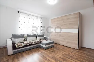 RECO Casa cu 4 camere in Burzuc - Burzuc
