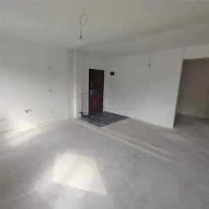 Apartament 3 camere | Burdujeni | 75 mp | Boxă | Loc de parcare | 3c-4569 - Suceava