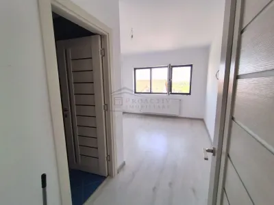 Apartament 3 camere | Bloc Nou | 71 mp | 3c-4174 - foto 2