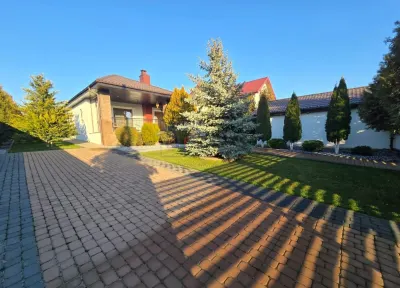 Casa Parter in Suceava: 1.000 mp Teren | Confort Premium | C-3819 - foto 15