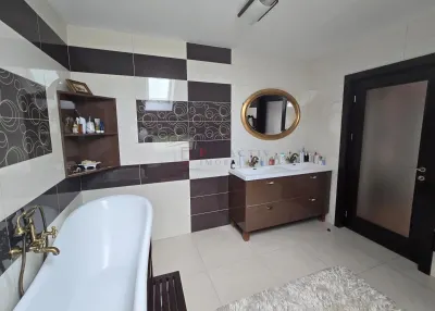 Casa P+M | Sfantu Ilie | Panouri Solare 10kW | Garaj | C-5691 - foto 10