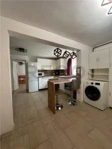 RECO Apartament ultracentral în Oradea cu pozitie excelenta. - foto 7