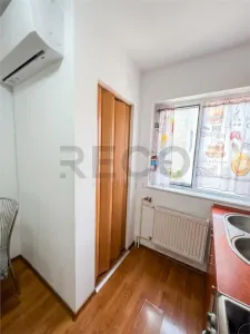 RECO Apartament 3 camere, decomandat, Cantemir - foto 16