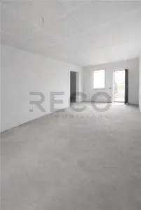 RECO Casa la cheie, 2 dormitoare, la asfalt- Nojorid - foto 2