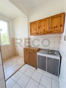 RECO Apartament spatios cu 3 camere, tavan inalt, zona Republicii – ideal pentru familie sau investitie - foto 3