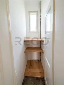 RECO Apartament spatios cu 3 camere, tavan inalt, zona Republicii – ideal pentru familie sau investitie - foto 9