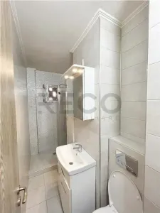 RECO Apartament 2 camere, zona Velenta, etaj 1/4, balcon inchis - foto 5