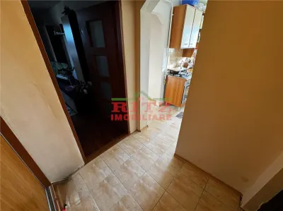 Nou! Ap. 2 cam., mob. si utilat, et. 7, zona ACR! - foto 10
