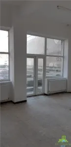Vanzare spatiu comercial 76 mp - Comanesti, Republicii C1 (bariera) - foto 5