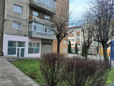 Inchiriere spatiu comercial 76 mp - Comanesti, Republicii C1 (bariera) - foto 5