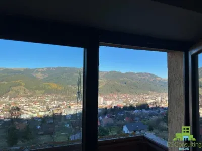 2 Pensiuni la pret de una! Campulung Moldovenesc - 2140 mp - foto 13
