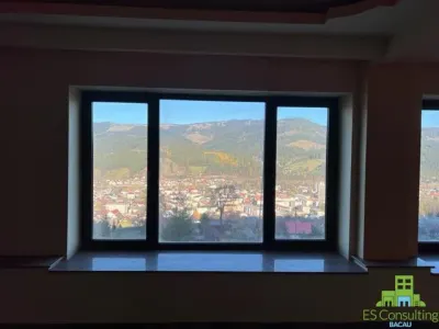 2 Pensiuni la pret de una! Campulung Moldovenesc - 2140 mp - foto 7