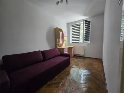 Apartament 3 camere, 2 balcoane, zona Nord - foto 2