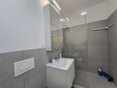 Inchiriere la nivel inalt - foto 3