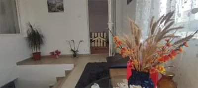 Casa cu livada de vanzare - foto 24