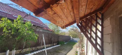 Casa cu livada de vanzare - foto 4