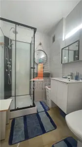 Pajura , langa parc, etaj 1/3, mobilat modern, pentru studenti - foto 8