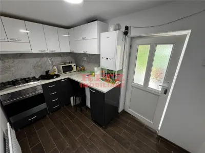 Nou! Casa+teren, cu vedere panoramica spre raul Olt! - foto 2