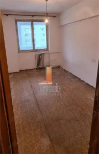 Apartament 3 camere decomandat  Lacul Tei - foto 5