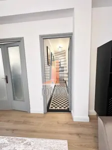 Apartament 2 camere, etajul 3/4, fara lift,  zona Romana - foto 11