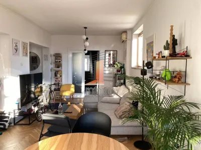 Apartament 2 camere, in vila, spatios, garaj, zona buna! - foto 5