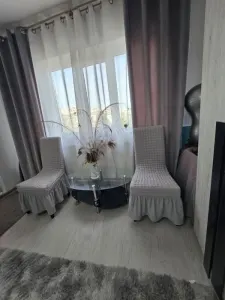 Apartament 2 camere decomandat,  Cug, geam la baie - foto 2