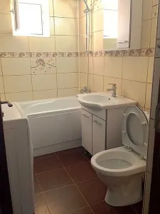 Palas - Dorna Medical - Etaj 1 - Apartament 2 Camere Decomandat - foto 6