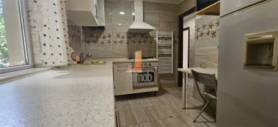 Apartament 3 camere in vila etajul 1+2 camere amenajate la mansarda, zona Eminescu - foto 8
