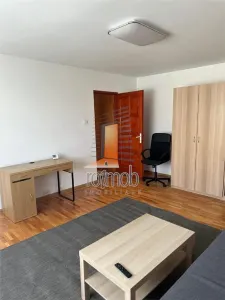 13 Septembrie 3 camere spatios, mobilat si utilat - foto 11
