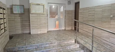 Apartament 2 camere decomandat , an constructie 1985, situat in cartierul Tei - foto 20