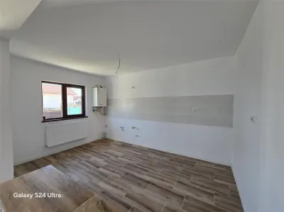 Capat CUG Vila single 4 camere D  Horpaz Miroslava - foto 4